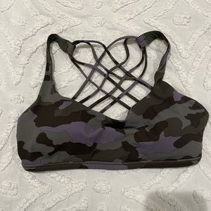 Lululemon sports bra.